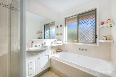 Property photo of 18 Dellwood Circuit Molendinar QLD 4214