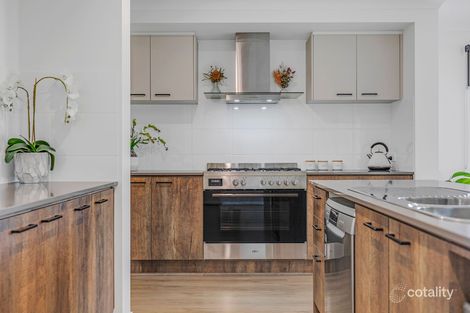 Property photo of 28 Emmylou Place Moama NSW 2731