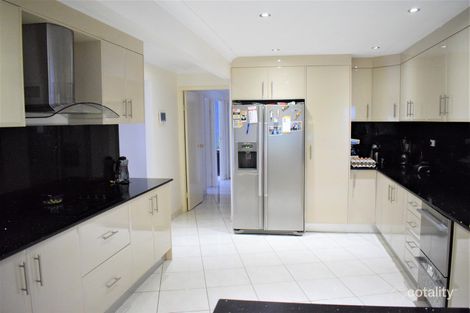 Property photo of 14 Hampshire Place Wakeley NSW 2176