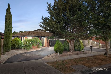 Property photo of 2 Bunya Place Werribee VIC 3030