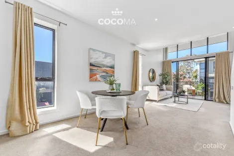 Property photo of 79 Central Park Walk Cheltenham VIC 3192