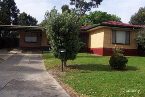 Property photo of 13 Underbank Grove Hackham West SA 5163