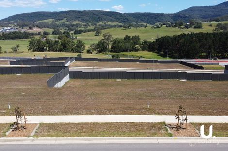 23 Bristlebird Dr, Calderwood, NSW 2527