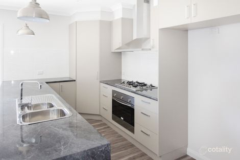 Property photo of 25 Robert Street Kangaroo Flat VIC 3555