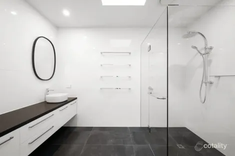 Property photo of 82 Reed Street Albert Park VIC 3206