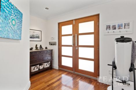 Property photo of 21 Colgrave Way Duncraig WA 6023