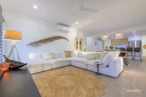 Property photo of 9 Denaid Court Benaraby QLD 4680