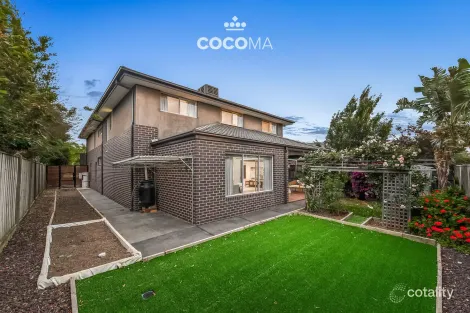 Property photo of 47 Como Parade Clyde North VIC 3978