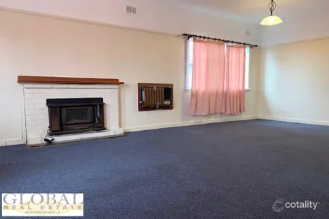 Property photo of 6 Levy Street Pendle Hill NSW 2145