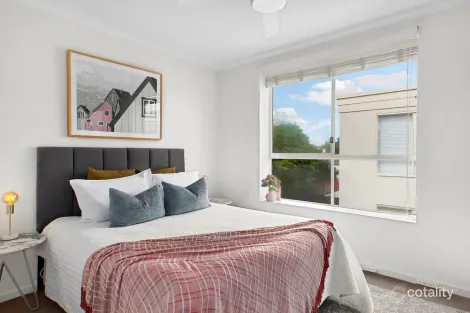 Property photo of 11/28 Lewisham Road Windsor VIC 3181