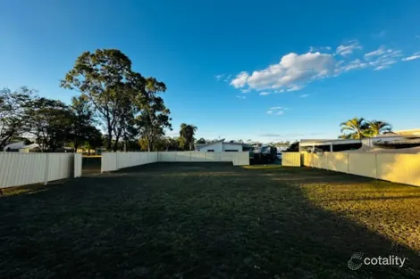 Property photo of 8 Menzies Street Dysart QLD 4745