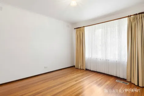 Property photo of 3 Araluen Drive Croydon VIC 3136