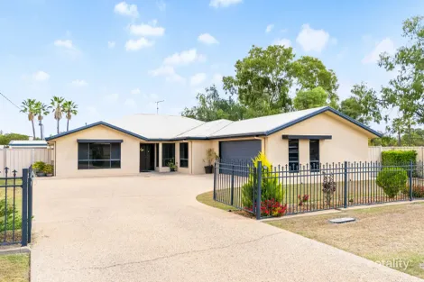 Property photo of 28 Crinum Crescent Emerald QLD 4720