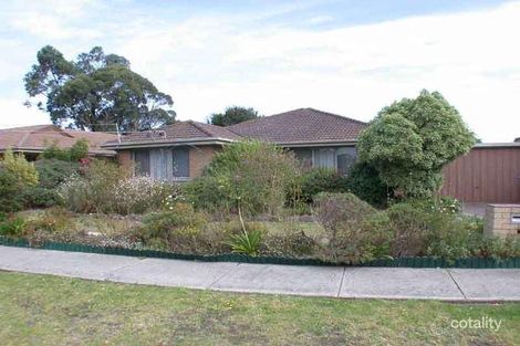 Property photo of 21 Thomas Crescent Cranbourne VIC 3977