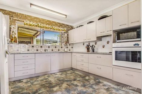 Property photo of 98 Goonawarra Drive Mooloolaba QLD 4557