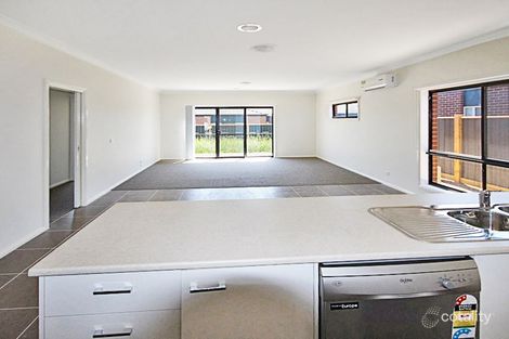 Property photo of 3 Mockingbird Street Botanic Ridge VIC 3977
