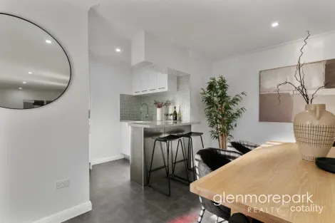 Property photo of 4 Burra Close Glenmore Park NSW 2745