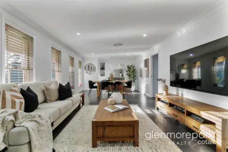 Property photo of 4 Burra Close Glenmore Park NSW 2745