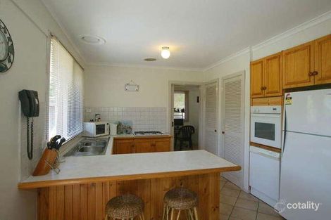 Property photo of 35 Landstrom Quadrant Kilsyth VIC 3137