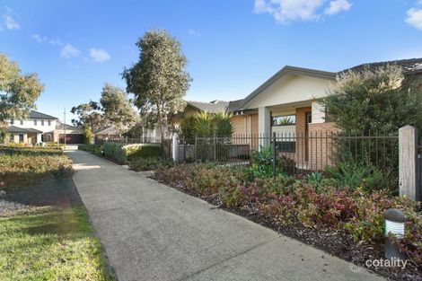 Property photo of 8 Penley Lane Sandhurst VIC 3977