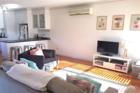 Property photo of 6B Yendon Road Carnegie VIC 3163
