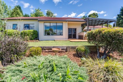 Property photo of 16 Alpine Crescent Grindelwald TAS 7277