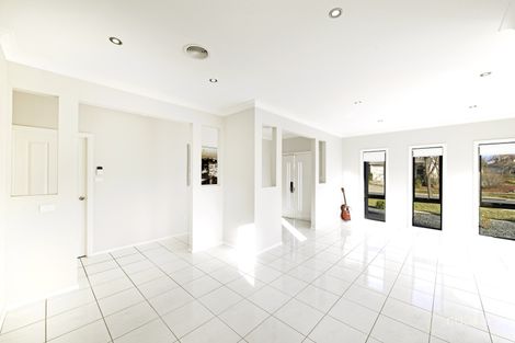Property photo of 8 Amy Witting Street Franklin ACT 2913