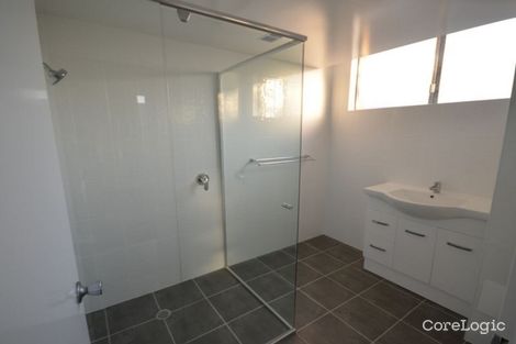 Property photo of 1/19 Balmoral Terrace East Brisbane QLD 4169