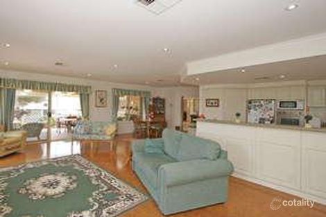 Property photo of 16 South Park Way McLaren Vale SA 5171