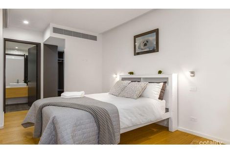 Property photo of 62C Esplanade Brighton VIC 3186