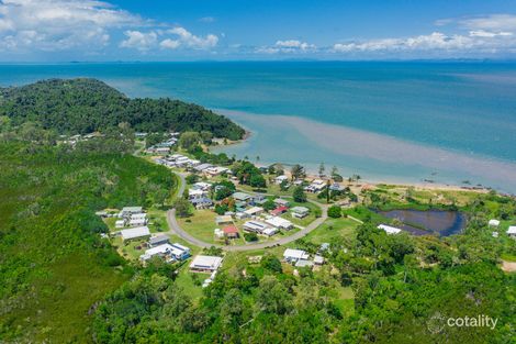 Property photo of 6 Hall Drive Wilson Beach QLD 4800