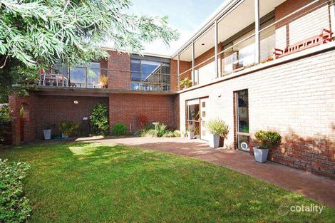 Property photo of 14 Swinton Place Rose Bay TAS 7015
