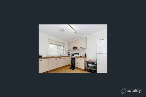 Property photo of 4/66 Duncans Road Werribee VIC 3030