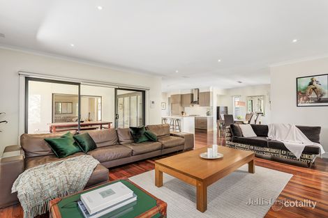 Property photo of 7 Brook Place Ringwood North VIC 3134