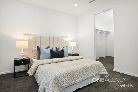 Property photo of 11 Hilltop Avenue Lake Heights NSW 2502