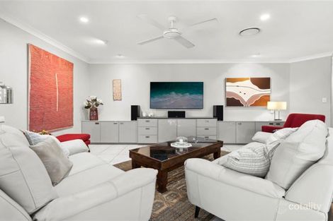 Property photo of 10 Ilse Close Clifton Beach QLD 4879