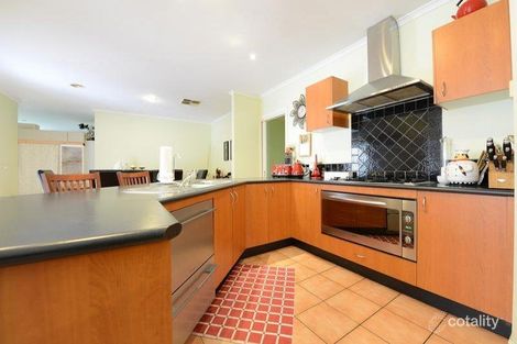 Property photo of 4 Mulga Place Carrum Downs VIC 3201