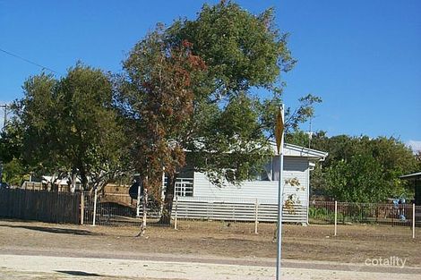 27 Richmond Rd, Bowen, QLD 4805