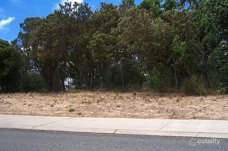 68 Oaklands Ave, Halls Head, WA 6210