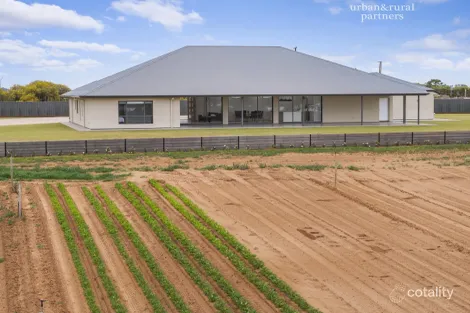 Property photo of 123 Elephant Trunk Road Cobdogla SA 5346