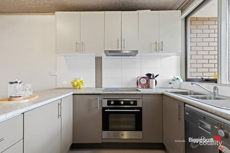 Property photo of 1/5 Fabian Court Maribyrnong VIC 3032