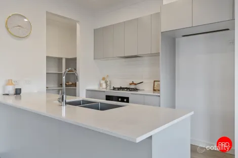 Property photo of 13 Amber Rise Kyneton VIC 3444
