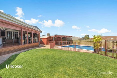 74 Hazel Gr, Ridgehaven, SA 5097