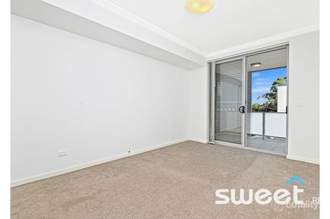 Property photo of 305/28-30 Burbang Crescent Rydalmere NSW 2116