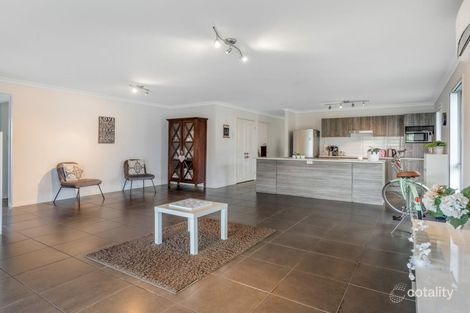 Property photo of 12 Hillcrest Court Murrumba Downs QLD 4503