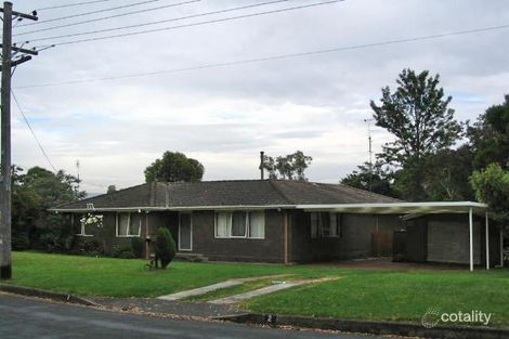 2 Bright Pde, Dapto, NSW 2530