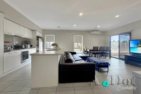 Property photo of 62 Hammersmith Road Wyndham Vale VIC 3024