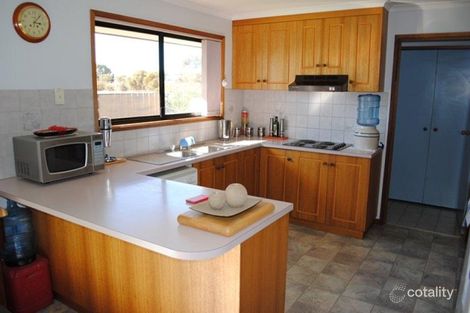 Property photo of 6 Caffrey Court Irymple VIC 3498