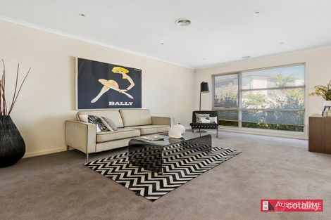 Property photo of 9 Exhibition Drive Mulgrave VIC 3170