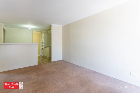Property photo of 2/18 Holmesdale Road Woodbridge WA 6056